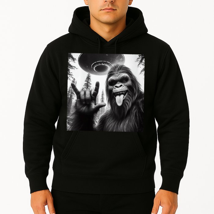 Funny Sasquatch Bigfoot Rock On Selfie With Ufo Alien Hoodie