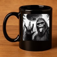 Funny Sasquatch Bigfoot Rock On Selfie With Ufo Alien 11oz C Handle Ceramic Mug