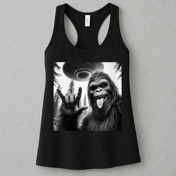 Funny Sasquatch Bigfoot Rock On Selfie With Ufo Alien Womens Tank Top