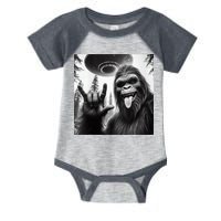 Funny Sasquatch Bigfoot Rock On Selfie With Ufo Alien Infant Baby Jersey Bodysuit