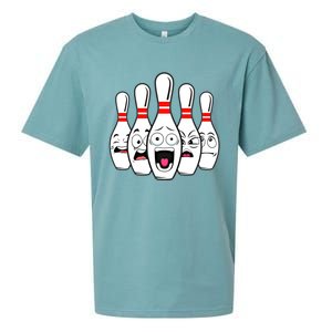 Funny Scared Bowling Pin For Bowlers Gift Sueded Cloud Jersey T-Shirt