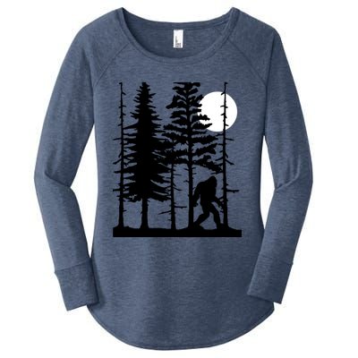 For Sasquatch Believers Great Gift Women's Perfect Tri Tunic Long Sleeve Shirt