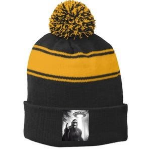 Funny Sasquatch Bigfoot Selfie With Ufo And Alien Stripe Pom Pom Beanie