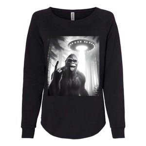 Funny Sasquatch Bigfoot Selfie With Ufo And Alien Womens California Wash Sweatshirt