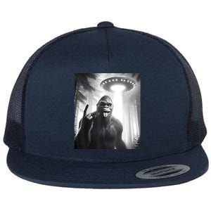 Funny Sasquatch Bigfoot Selfie With Ufo And Alien Flat Bill Trucker Hat