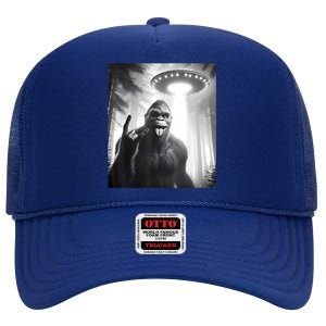 Funny Sasquatch Bigfoot Selfie With Ufo And Alien High Crown Mesh Back Trucker Hat