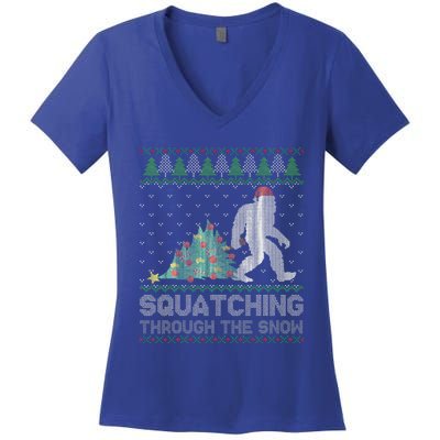 Funny Sasquatch Christmas Squatching Bigfoot Xmas Funny Women's V-Neck T-Shirt