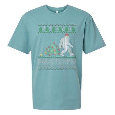 Funny Sasquatch Christmas Squatching Bigfoot Xmas Funny Sueded Cloud Jersey T-Shirt