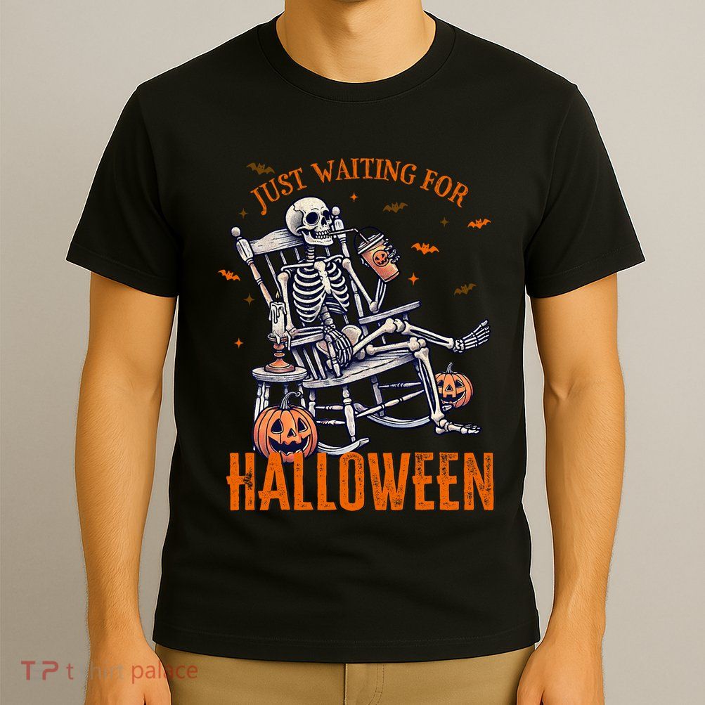 Funny Skeleton Christmas Design Just Waiting For Halloween T-Shirt