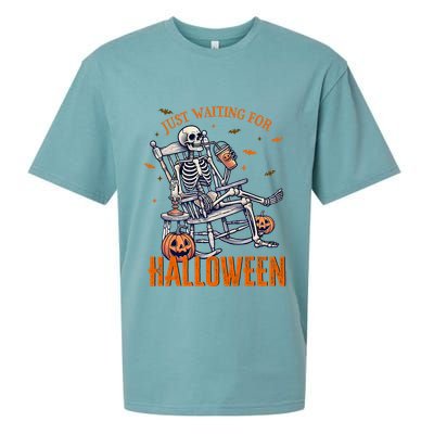 Funny Skeleton Christmas Design Just Waiting For Halloween Sueded Cloud Jersey T-Shirt