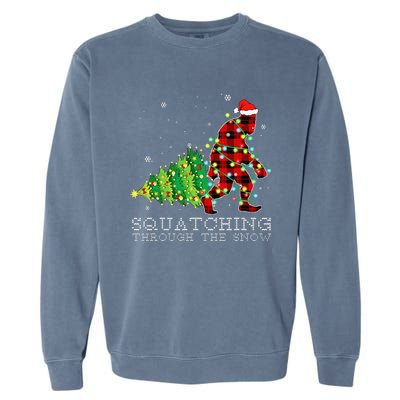 Funny Sasquatch Christmas Tree Squatching Bigfoot Plaid Xmas Garment-Dyed Sweatshirt