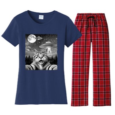 Funny Scared Cat Selfie with UFOs Gift Idea Women's Flannel Pajama Set