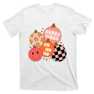 Festive Santa Claus Christmas Retro Vibes T-Shirt