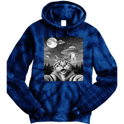 Funny Scared Cat Selfie With Ufos Gift Idea Tie Dye Hoodie