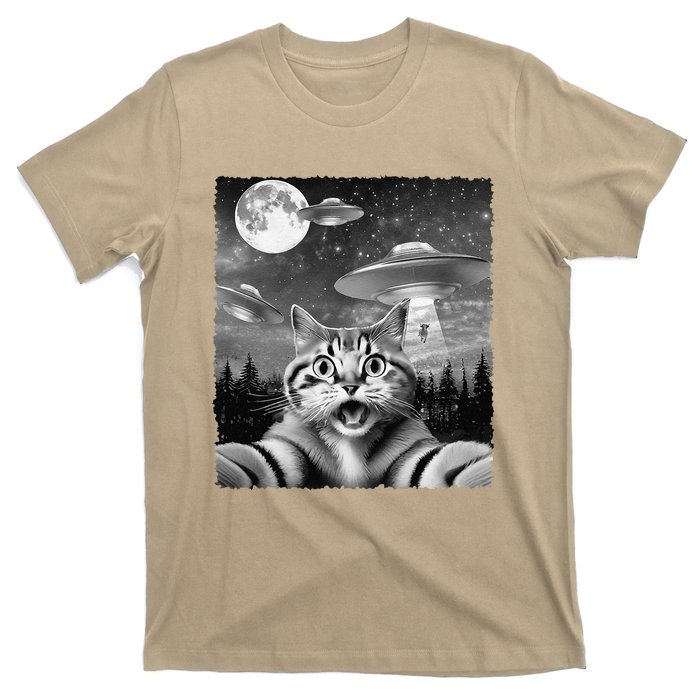 Funny Scared Cat Selfie With Ufos Gift Idea T-Shirt