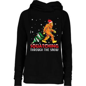 Funny Sasquatch Christmas Squatching Bigfoot Xmas Tree Light Womens Funnel Neck Pullover Hood