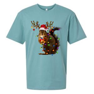 Funny Squirrel Christmas Tree Lights Reindeer Santa Hat Xmas Gift Sueded Cloud Jersey T-Shirt