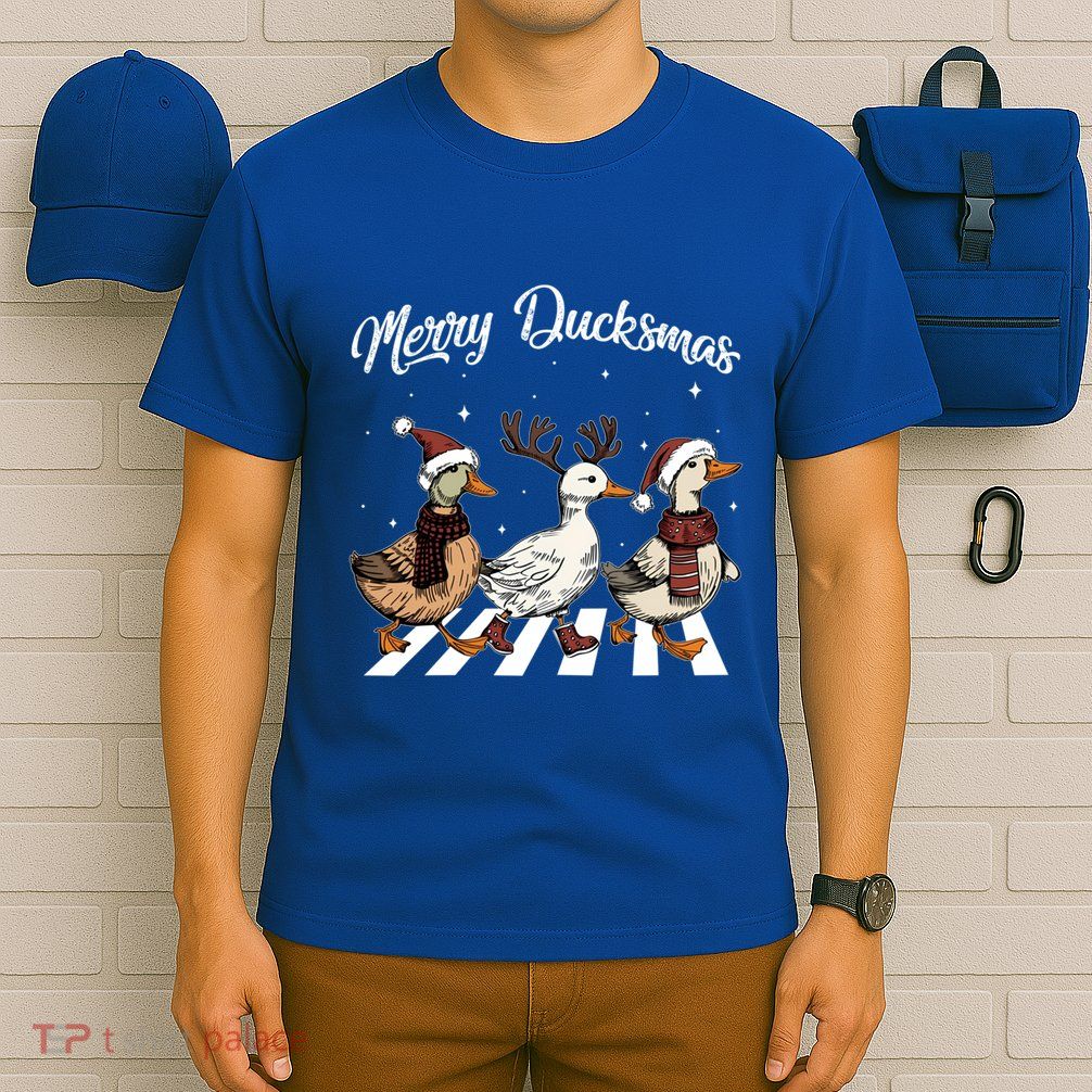 Funny Santa Duck Christmas Merry Ducksmas Duck Lover Xmas Cute Gift T-Shirt