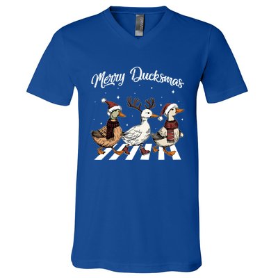 Funny Santa Duck Christmas Merry Ducksmas Duck Lover Xmas Cute Gift V-Neck T-Shirt