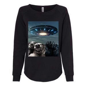 Funny Selfie Dog With Alien UFO Funny Dogs Lover Womens California Wash Sweatshirt