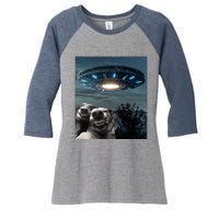 Funny Selfie Dog With Alien UFO Funny Dogs Lover Women's Tri-Blend 3/4-Sleeve Raglan Shirt