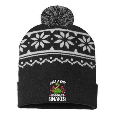 Funny Snake Design For Girl Women Snake Lover Kids Toddlers USA-Made Snowflake Beanie