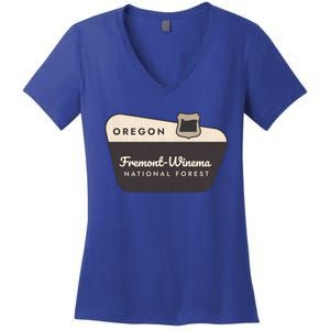 Fremontwinema State Forest Oregon Welcome Sign Vacation Gift Women's V-Neck T-Shirt