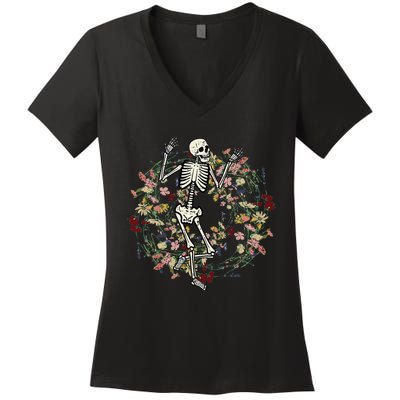 Floral Skeleton Funny Goth Halloween Costume Women Women's V-Neck T-Shirt