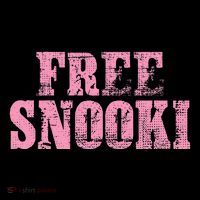 Free Snooki Women's V-Neck T-Shirt