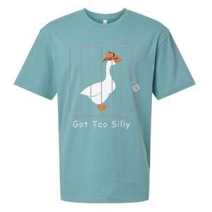 Funny Silly Goose Lover Mugshot Meme Got Too Silly Gift Sueded Cloud Jersey T-Shirt