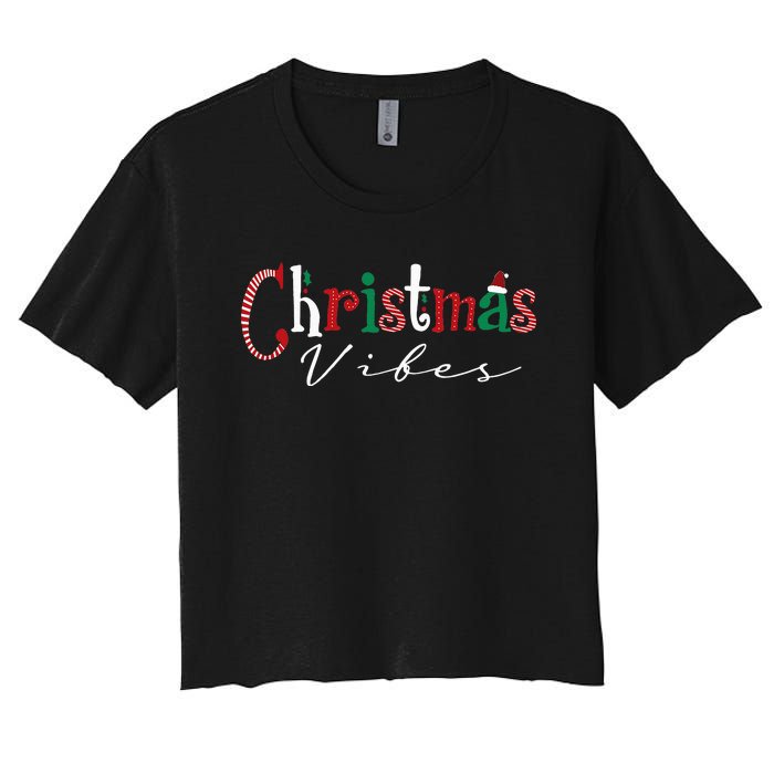 Festive Santa Hat and Holly Christmas Women's Crop Top Tee