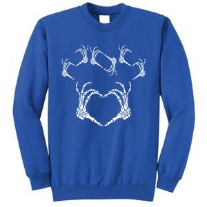 Funny Skeleton Hand Heart Sign Bones Halloween Design Gift Sweatshirt