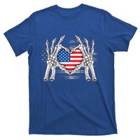 Funny Skeleton Hands With American Flag Heart 4Th Of July Cool Gift T-Shirt