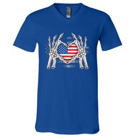 Funny Skeleton Hands With American Flag Heart 4Th Of July Cool Gift V-Neck T-Shirt