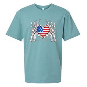 Funny Skeleton Hands With American Flag Heart 4Th Of July Cool Gift Sueded Cloud Jersey T-Shirt