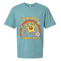 Funny Saying It Burns When I Pee Sarcastic Meme Sueded Cloud Jersey T-Shirt