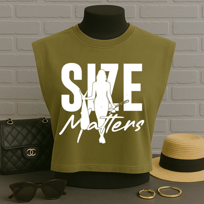 Funny Size Matters Sexy Woman Fisher Fisherman Garment-Dyed Women's Muscle Tee