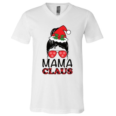 Funny Santa Mama Claus Christmas Matching Family Mom Meaningful Gift V-Neck T-Shirt