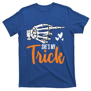 Funny SheS My Trick Skeleton Matching Couples Halloween Day Gift T-Shirt