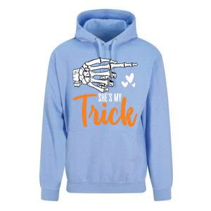 Funny SheS My Trick Skeleton Matching Couples Halloween Day Gift Unisex Surf Hoodie