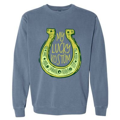 Funny Saint Patrick Day Costume Gift Horseshoe Lucky Design Gift Garment-Dyed Sweatshirt