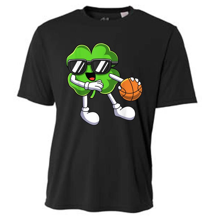 Funny St Patricks Day Shamrock Playing Basketball b.o.y.s Girls Cooling Performance Crew T-Shirt