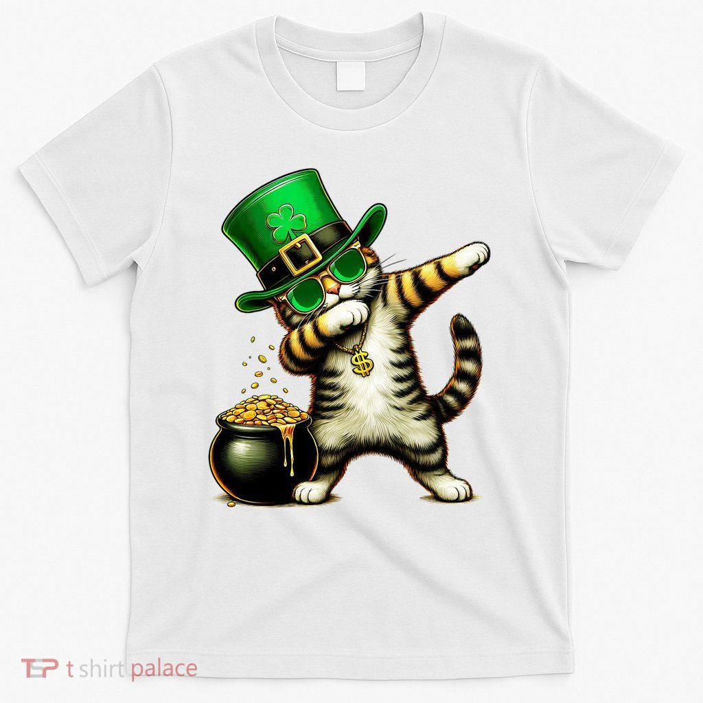 Funny St Patricks Day Dabbing Cat St Paddy Family Matching T-Shirt