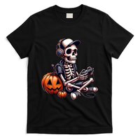 Funny Skeleton Playing Video Game Halloween Gamer T-Shirt
