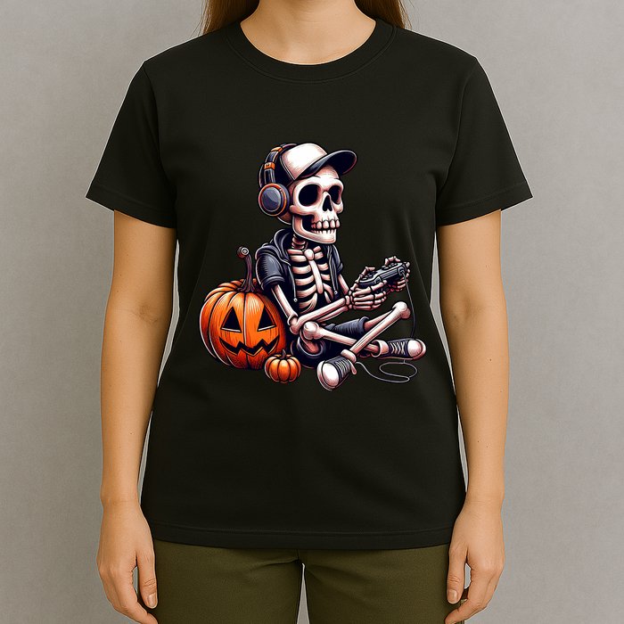 Funny Skeleton Playing Video Game Halloween Gamer T-Shirt