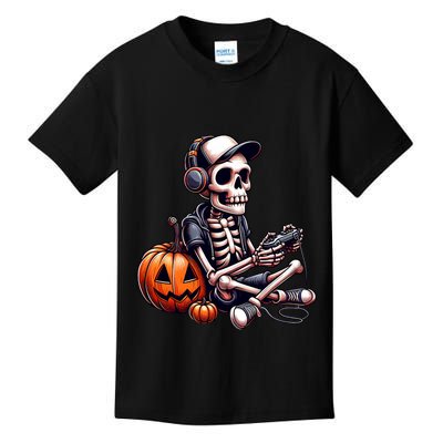 Funny Skeleton Playing Video Game Halloween Gamer Kids T-Shirt