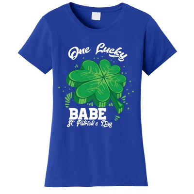 Family St Patrick's Day Costume One Lucky Babe Cool Gift Women's T-Shirt