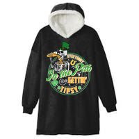 Funny St Patricks Day Everybody In The Pub Gettin Tipsy Skeleton Beer Hooded Wearable Blanket