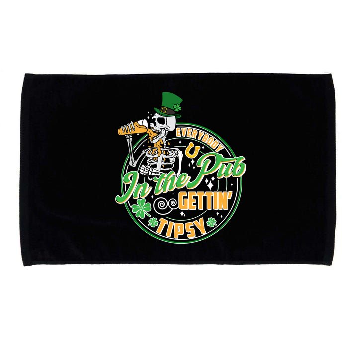 Funny St Patricks Day Everybody In The Pub Gettin Tipsy Skeleton Beer Microfiber Hand Towel