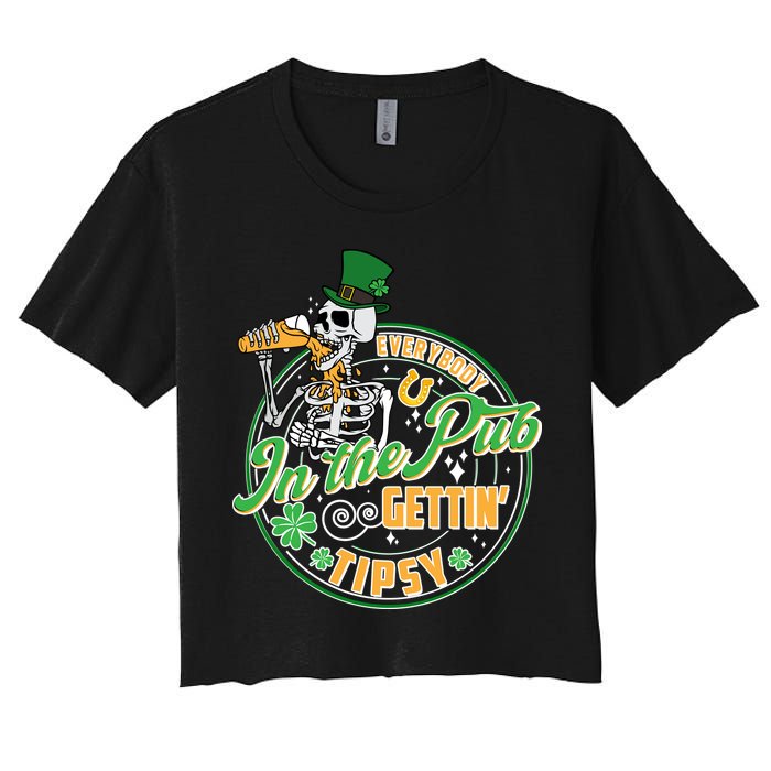 Funny St Patricks Day Everybody In The Pub Gettin Tipsy Skeleton Beer Crop Top